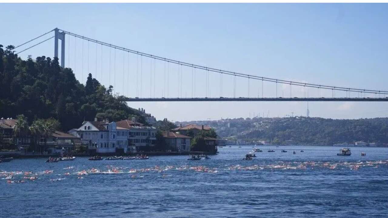 38. Boğaziçi Kıtalararası Yüzme Yarışı başladı
