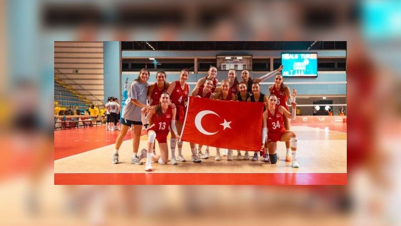 Kadın Milli Voleybol Takımı, Cezayir'i mağlup etti