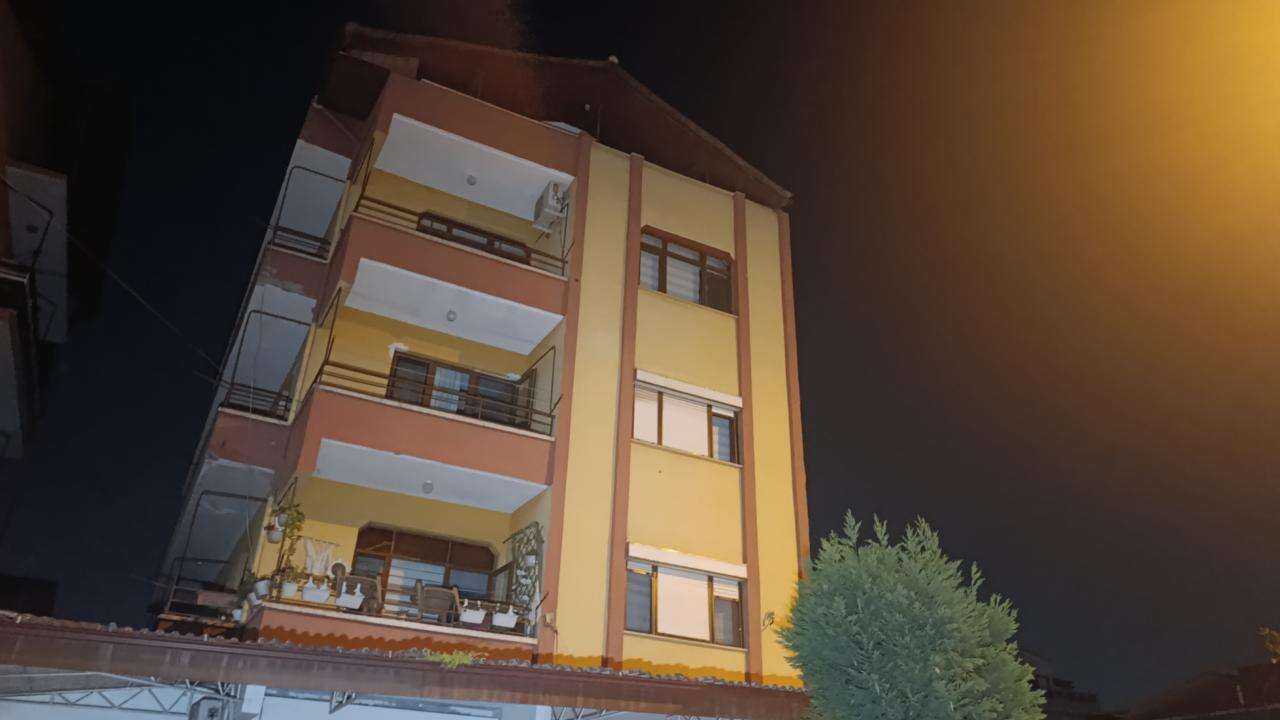 Kocaeli'de 4 katlı bina boşaltıldı!