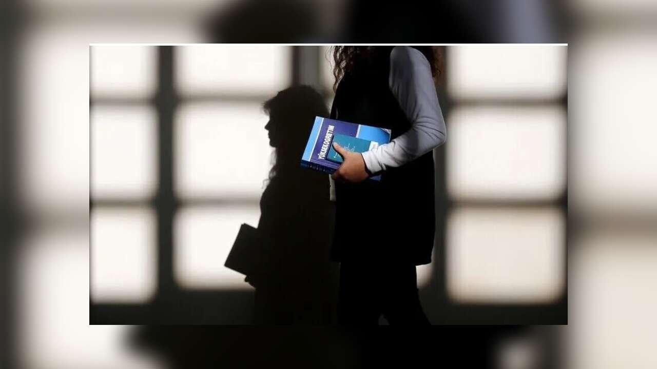 YÖK'ten vakıf üniversitelerindeki öğrenim ücretlerine sıkı denetim