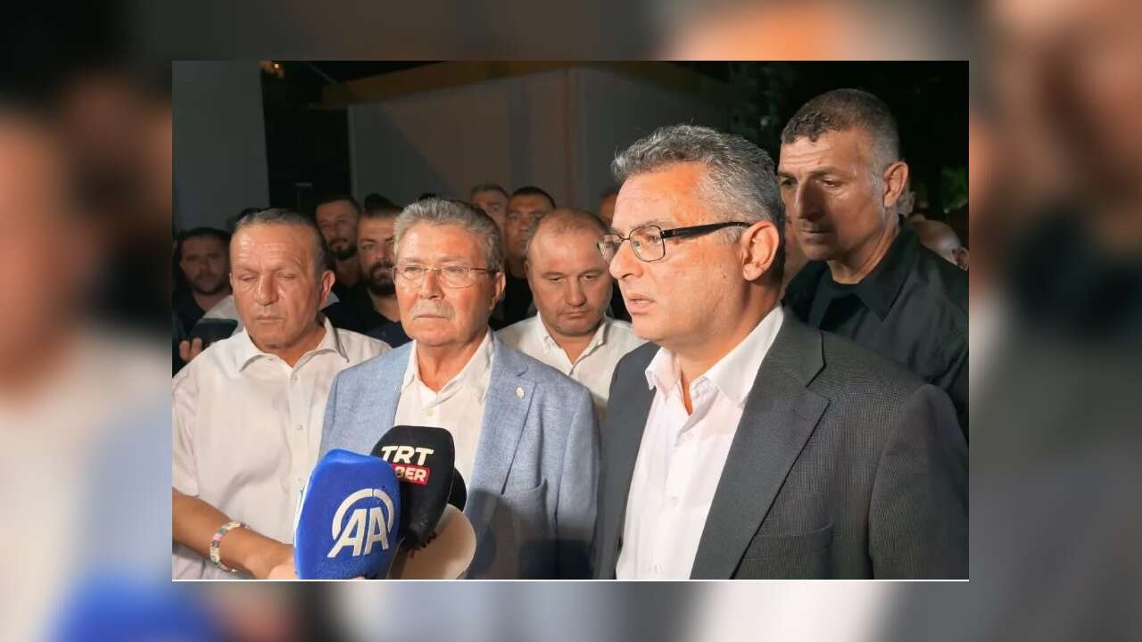 KKTC'nin Girne Limanı'ndan ayrılan feribotun alabora olması sonucu 8 kişi hayatını kaybetti