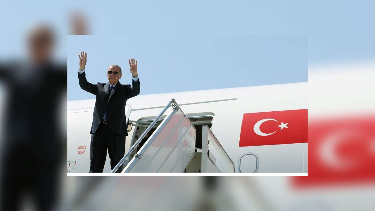 Cumhurbaşkanı Erdoğan Kırgızistan'a gitti