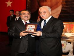Hatipoğlu, Busmek'in Kutlu Doğum Konferansına Katıldı