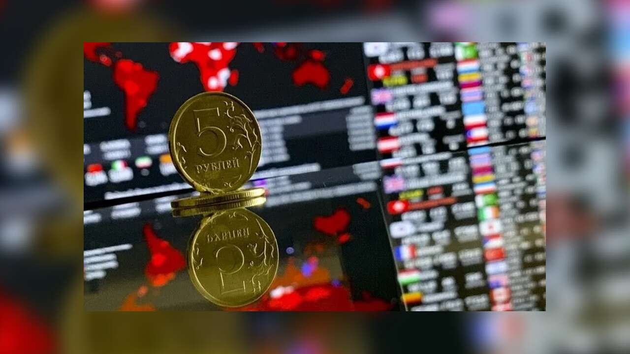 Rusya'da nakit döviz çekimine yönelik kısıtlamalar uzatıldı