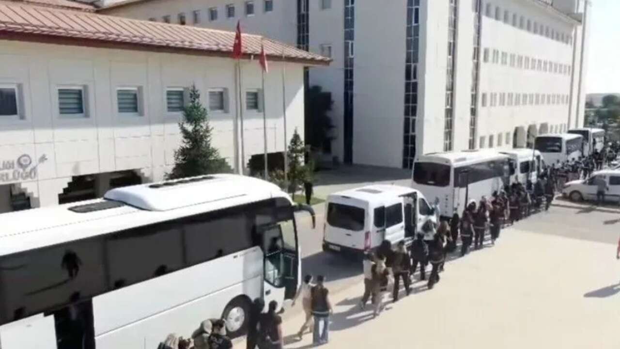 18 ildeki dolandırıcılık operasyonlarında 153 şüpheli tutuklandı