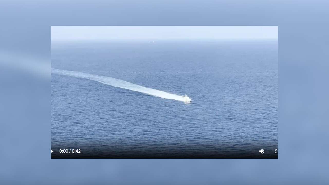 Marmara Denizi'ndeki kazada battığı değerlendirilen gemi ve mürettebatı için arama kurtarma çalışmaları sürüyor