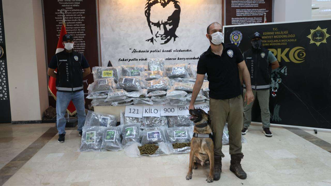 Hamzabeyli'de 121 kilo 900 gram uyuşturucu ele geçirildi