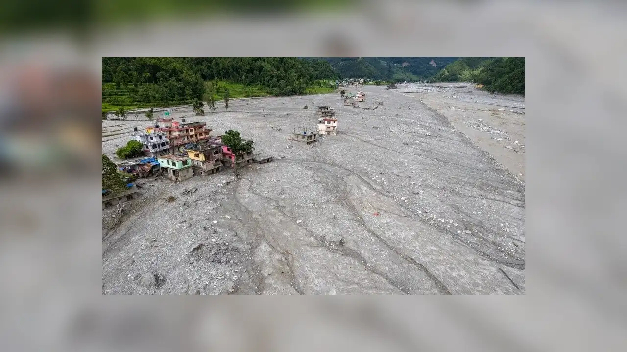 Nepal'deki selde hayatını kaybedenlerin sayısı 1254'e yükseldi