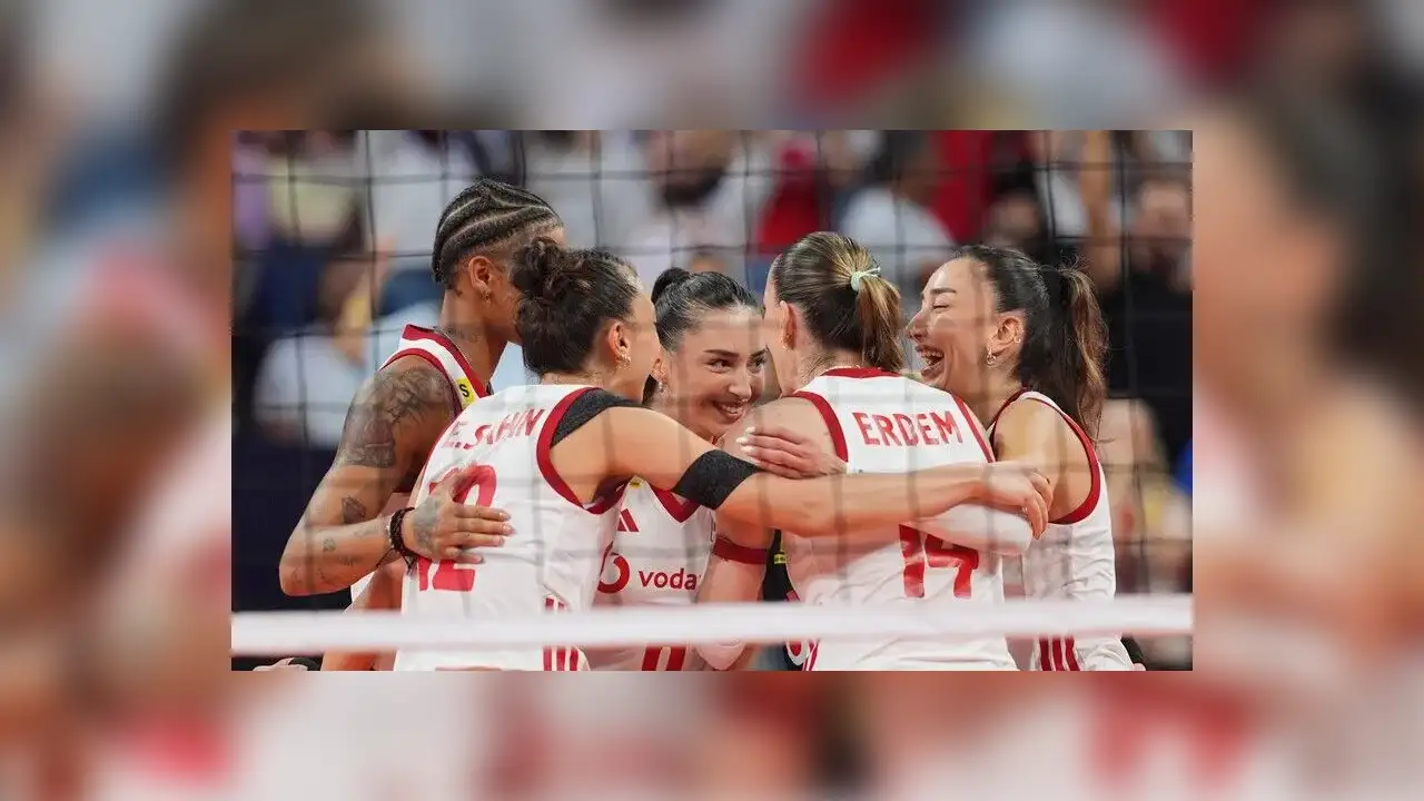 A Milli Kadın Voleybol Takımı, Avrupa Şampiyonası'nda finalde