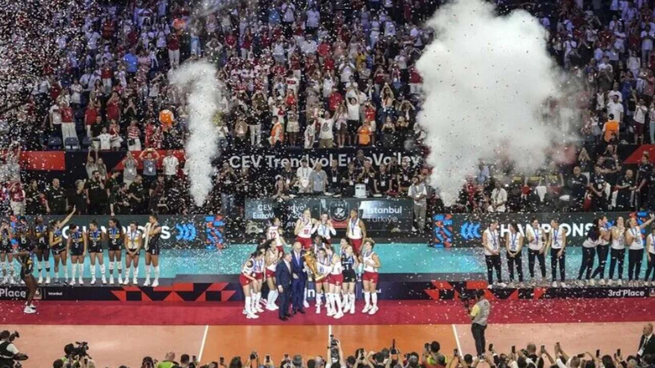 Türk Kadın Voleybolu 2026'ya damga vurdu