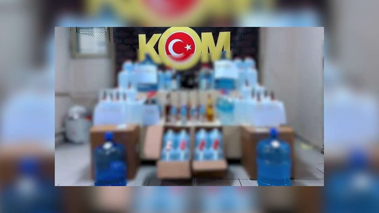 Kaçakçılıkla mücadelede 8 ayda 673 bin litre sahte ve kaçak alkollü içki ele geçirildi