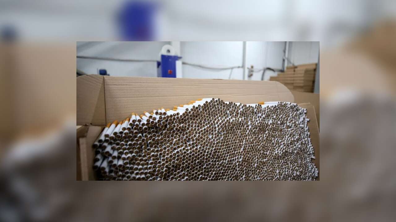 Başkentteki kaçakçılık operasyonunda 2 milyon 160 bin makaron ele geçirildi!
