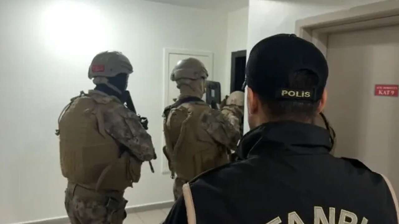 'Sokaklar Güvende' operasyonlarında 2 bin 447 şüpheli hakkında adli işlem yapıldı