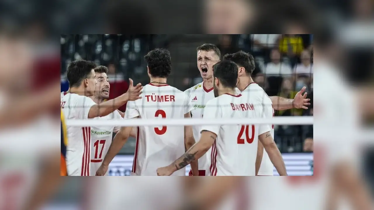 A Milli Erkek Voleybol Takımı, son 16 turu için Letonya ile karşılaşacak