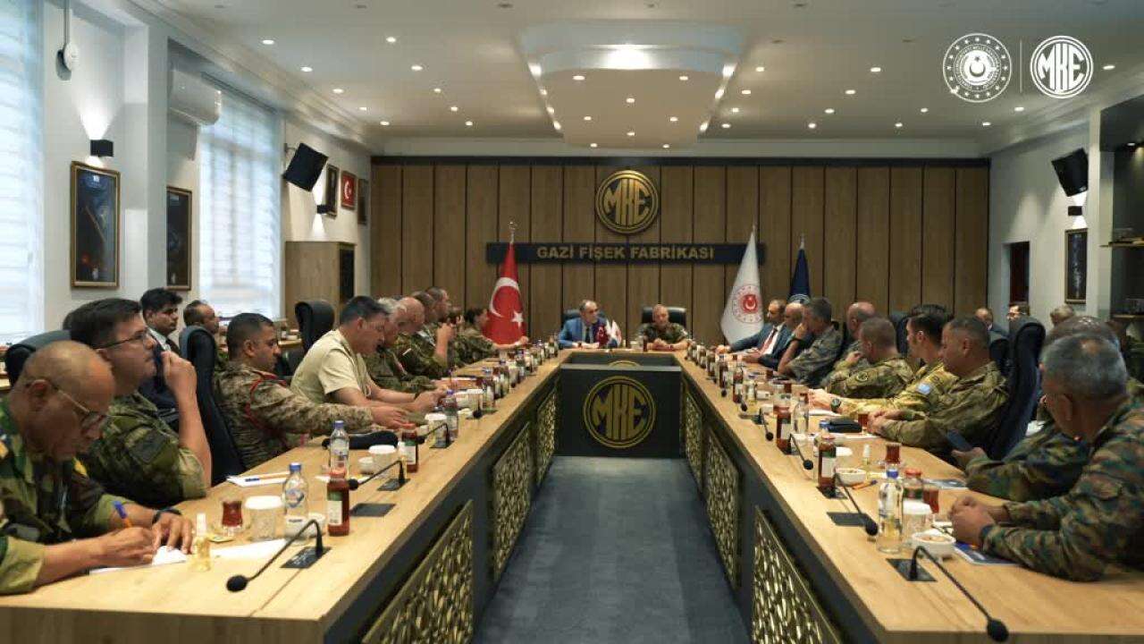 MKE 32 ülkeden 36 askeri ataşeyi tesislerinde ağırladı