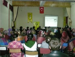 Çocukların Okuldaki Başarısı, Sağlıklı Aile Ortamlarında Yetişmeleri Sonucu Oluşuyor