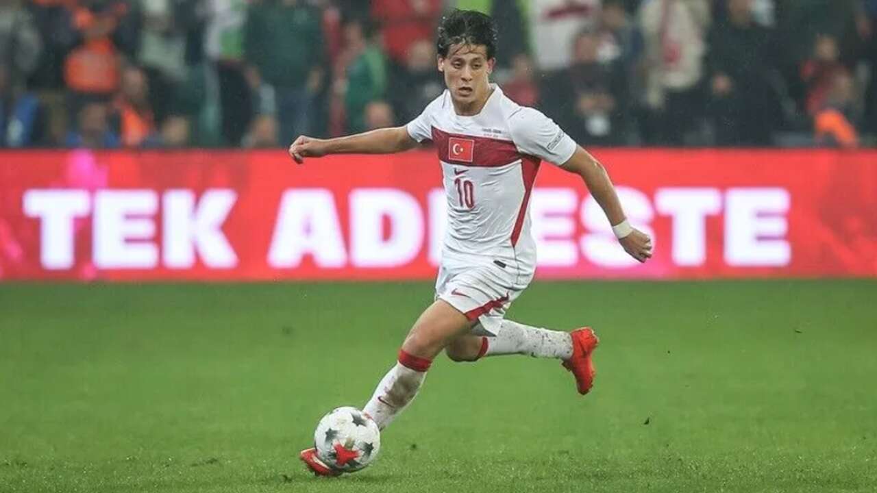 TFF, milli takım kafilesinin sorun yaşamadan Liege Havalimanı'ndan çıktığını açıkladı