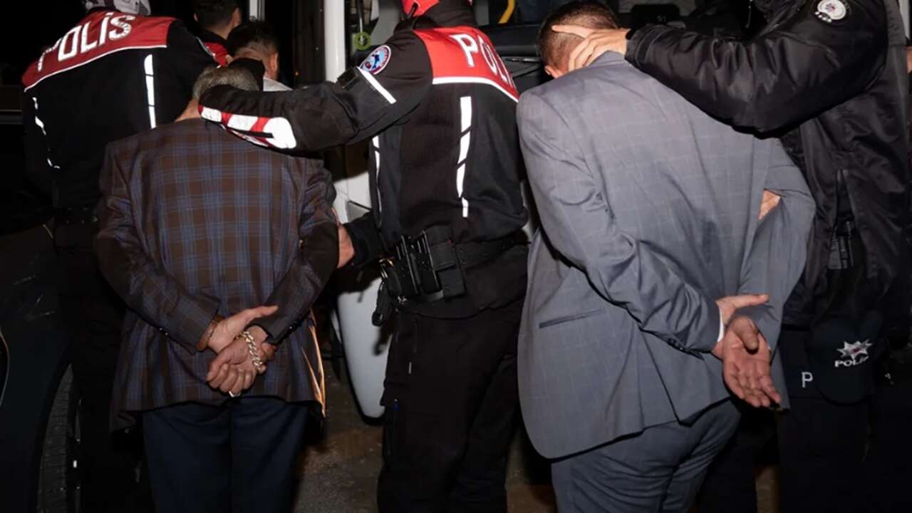 Ankara’da eğlence mekanlarına yönelik operasyon: 68 GÖZALTI