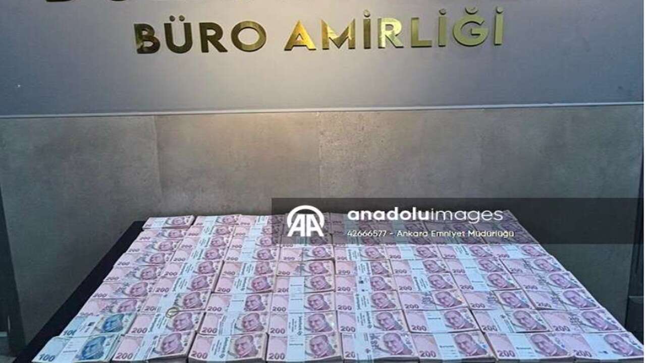 Ankara'da nitelikli dolandırıcılık operasyonlarında 12 şüpheli tutuklandı
