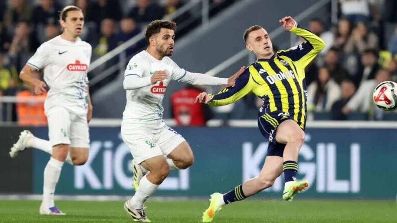 Fenerbahçe ile Çaykur Rizespor ligde 49. randevuda..