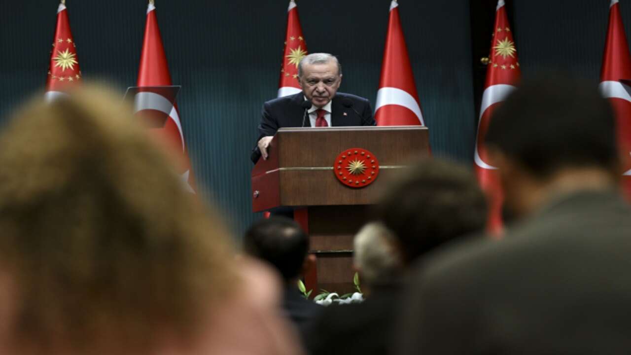 Erdoğan: Milletimizin hak ve hukukunun korunması kırmızı çizgimizdir