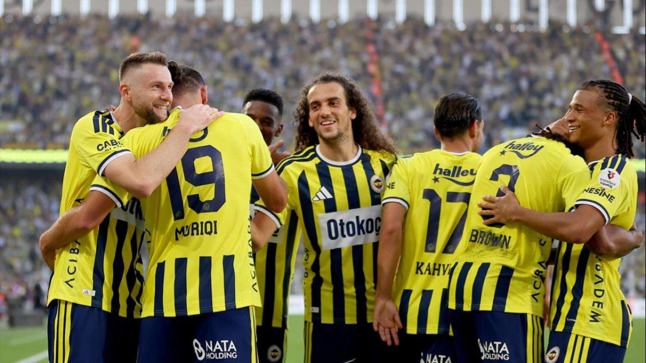 Fenerbahçe, Aston Villa ile karşılaşacak!