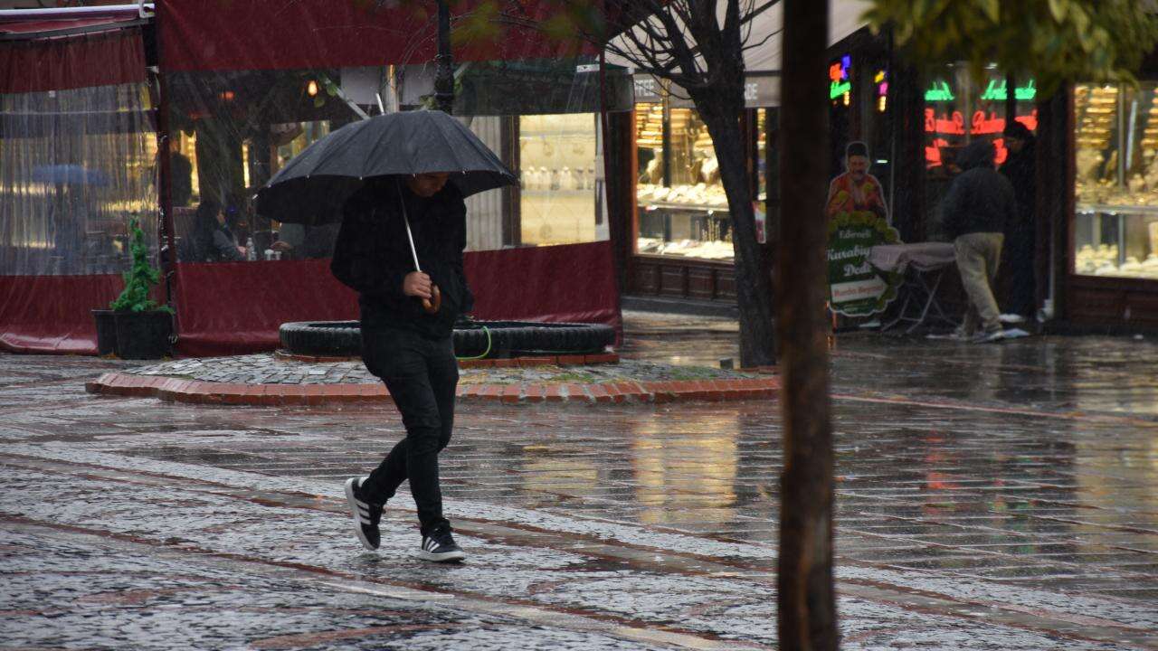 48 il için 'SARI' ve 'TURUNCU' kodlu uyarı