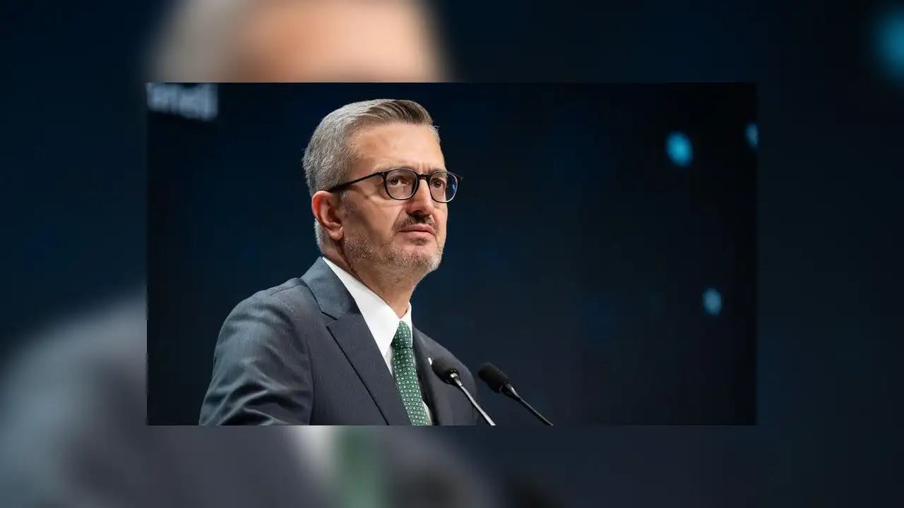 Duran: Türkiye'nin ilk yüzer üretim platformu Osman Gazi, Mavi Vatan'daki görev yerine uğurlanıyor