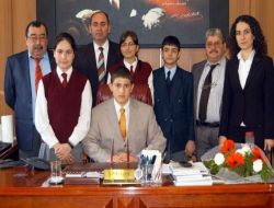 Öğrenciler Bir Günlük Makam Sahibi Oldu!