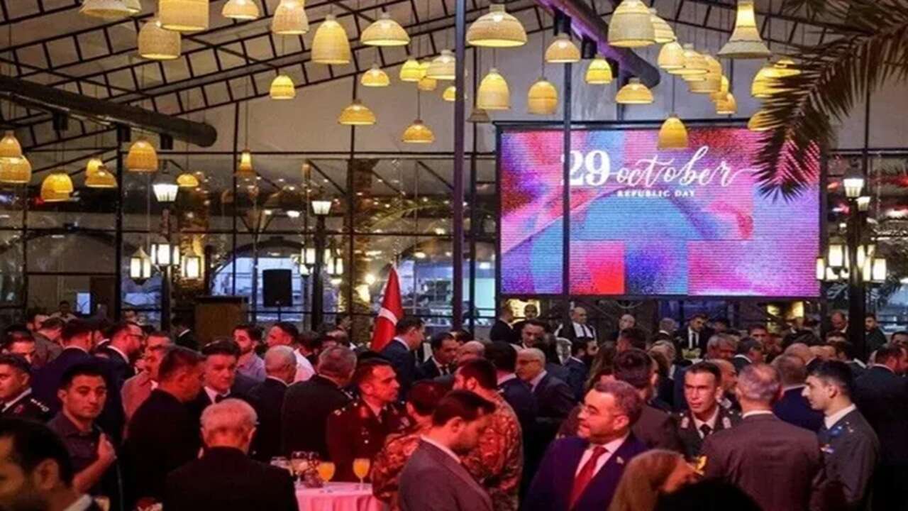 Dünyada 29 Ekim Cumhuriyet Bayramı kutlanıyor..