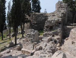 Antik İzmir'in Kuruluş Aşamasındaki Surlar Ortaya Çıkarıldı!