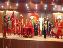 İlköğretim Öğrencileri Mehter Takımı Kurdu!