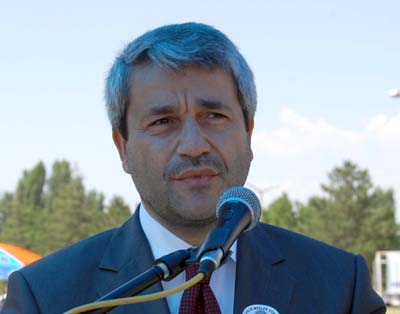 Bakan Ergün: Hiç kimse etnik kimliği sebebiyle sorun yaşamamalıdır