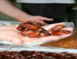 Hurma Tezgahlara İndi (özel)