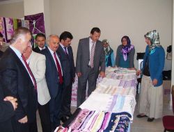 Oğuz Beldesinde Kurs Yararına Kermes Açıldı