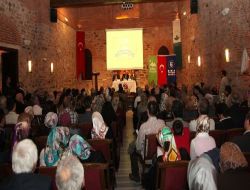 Prof. Dr. Kara: Emirsultan Bursa'nın Nadide Bir Çiçeğidir!