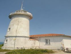 102 Yıllık Deniz Feneri Kiralandı