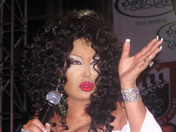 BÜLENT ERSOY'A İCRA ŞOKU