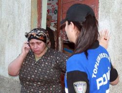 Çöp Evi Boşaltılırken Gözyaşı Döktü
