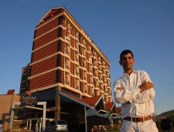 Dadak İnşaat,Krizde Turizme Yatırım Yaparak Büyüdü!