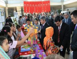 Mucit Öğrenciler Eserlerini Bilim Şenliği'nde Sergileyecek