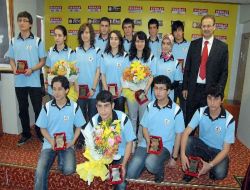 Serhat Dershaneleri Ygs'de De Dereceleri Topladı