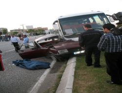 İzmir'de Trafik Kazası; 1 Ölü 3 Yaralı