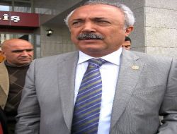 CHP'li Özdemir: Erzurum'da Trajikomik Bir Oyun Oynanıyor!!
