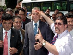 Antalya Esnafının Yeni Başkanı Sevimçok Görevi Devraldı