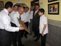 Güvender Başkanı Aytaç Anamur'u Ziyaret Etti
