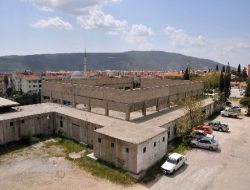 Muğla'da Eski Belediye Yönetiminin Başlattığı Düğün Salonu İnşaatı Yıkıldı