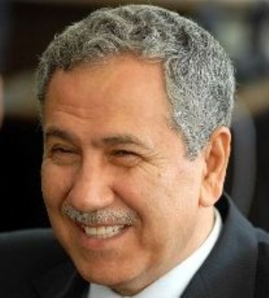 Arınç Referandum'dan Umutlu