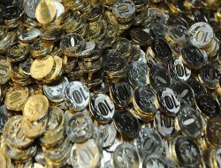 Rusya'nın Rezerv Fonlarının Üçte İkisi Eridi