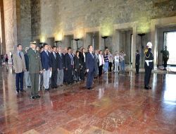 CHP Antalya İl Örgütü TBMM'yi Ziyaret Etti